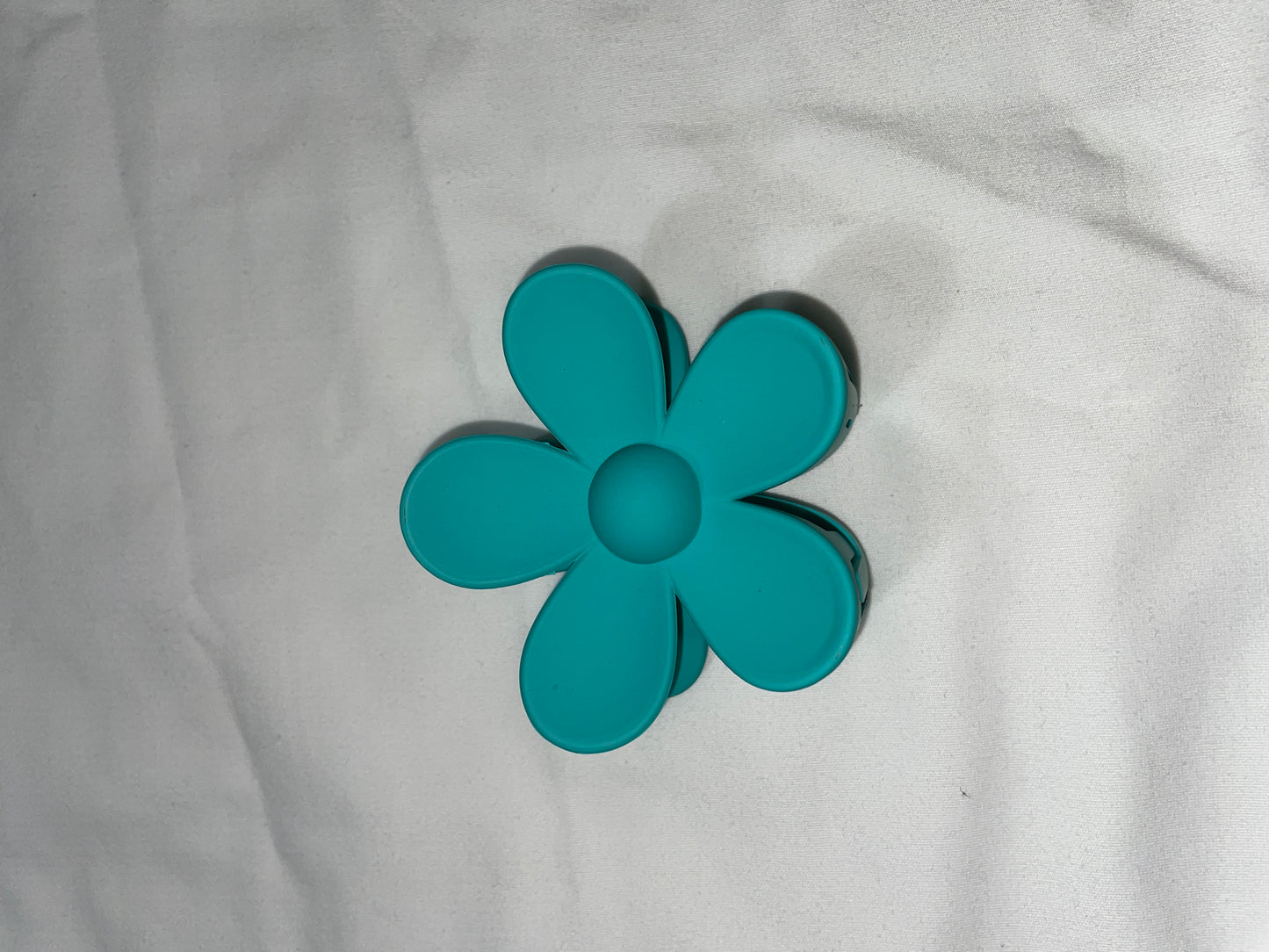 Flower claw clip